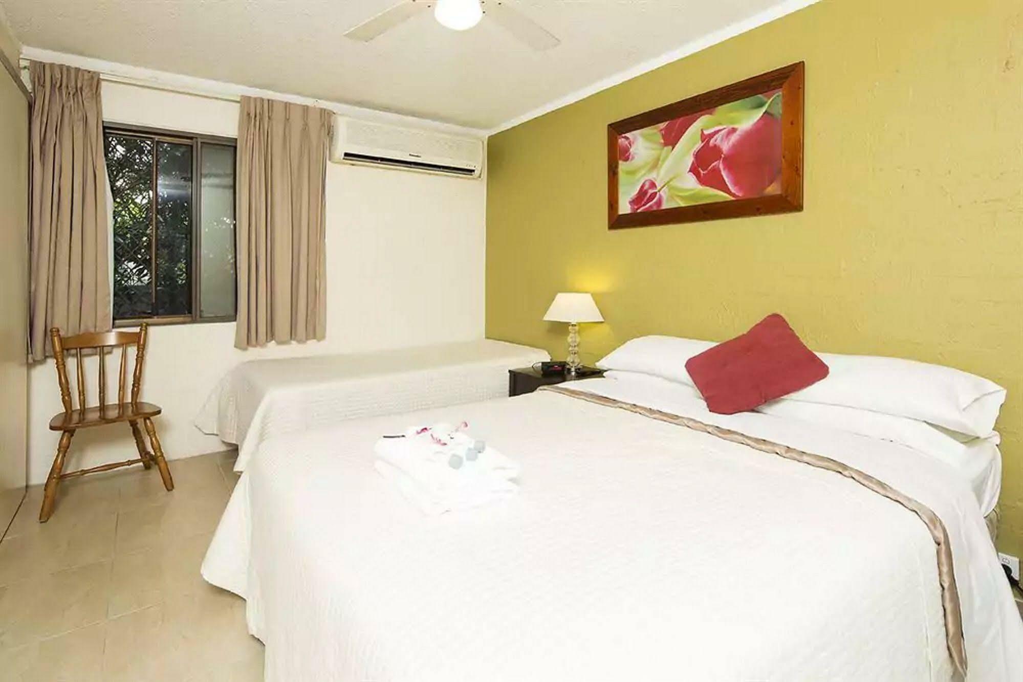 Burleigh Palms Holiday Apartments Голд-Кост Экстерьер фото